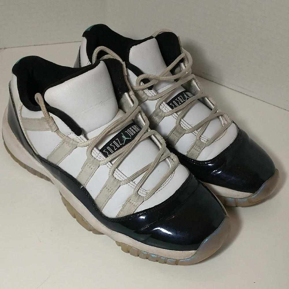 Nike Air Jordan 11 Retro Low, Iridescent Emerald And White Color, Youth Size 6.5